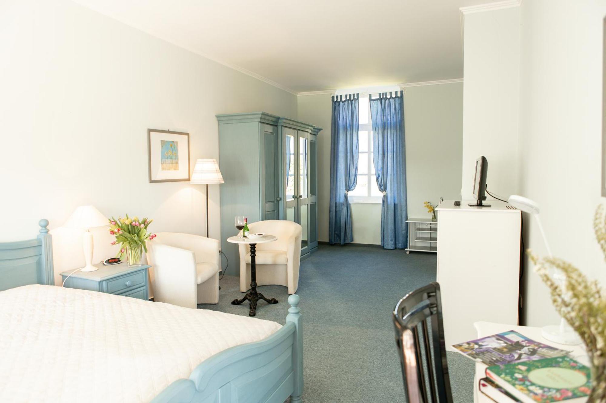 Boutique Hotel Gut Tribbevitz Neuenkirchen auf Rugen Экстерьер фото